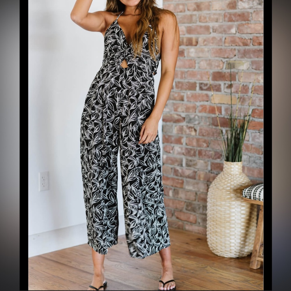 Black and White Leaf Print Jumpsuit